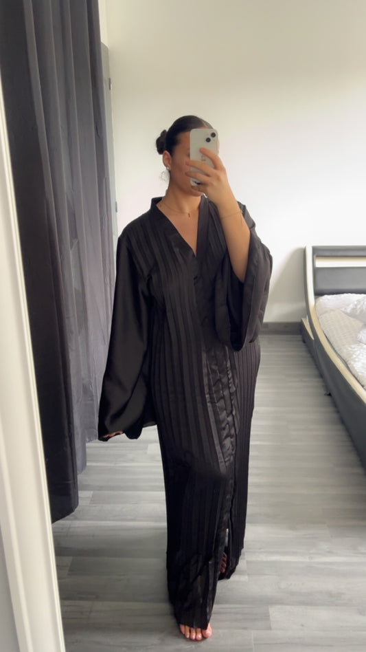 Robe came